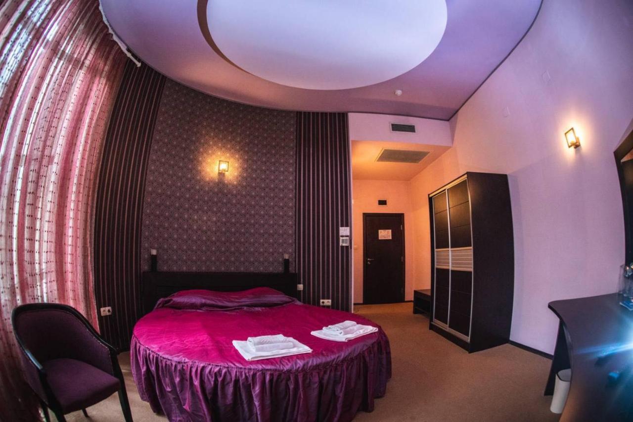 Hotel Ezeroto Стара-Загора Экстерьер фото